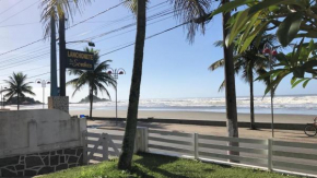 Casa em frente à praia (Praia dos Sonhos), Itanhaém